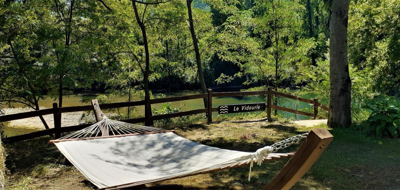 La Magnanerie D'Hotes ,Le Jardin Secret Sauve Bagian luar foto