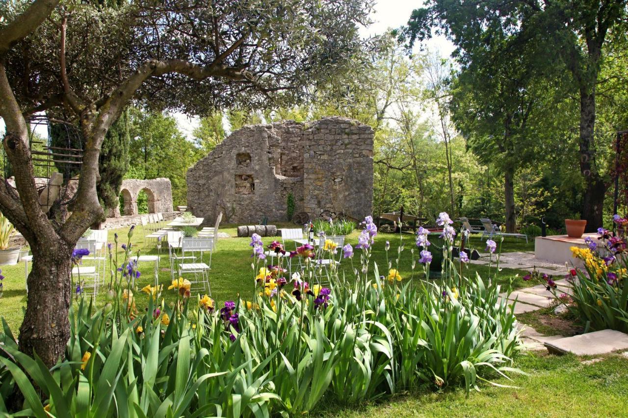 La Magnanerie D'Hotes ,Le Jardin Secret Sauve Bagian luar foto